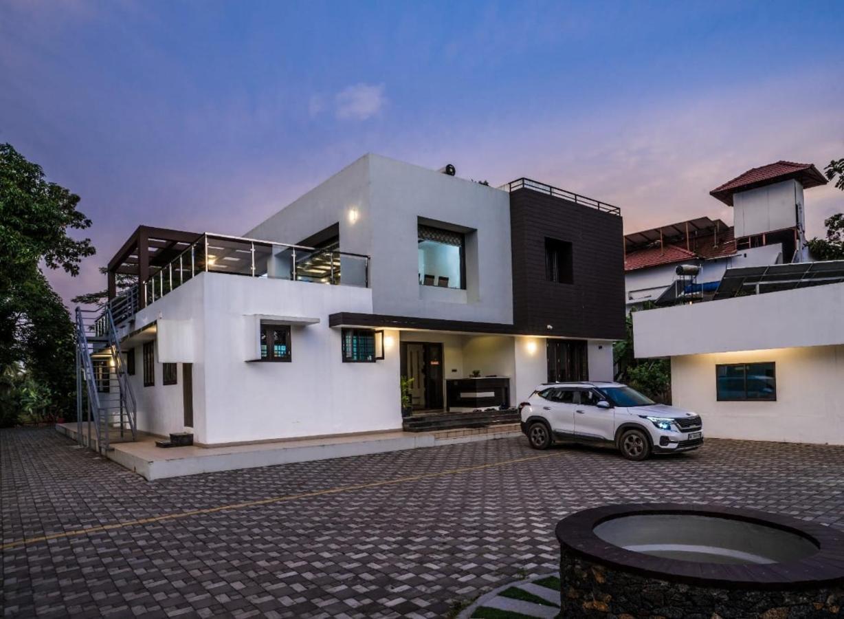 Nadhiyoram River Retreat Kochi Екстер'єр фото