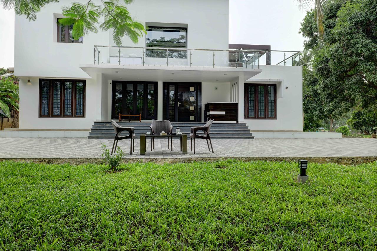 Nadhiyoram River Retreat Kochi Екстер'єр фото